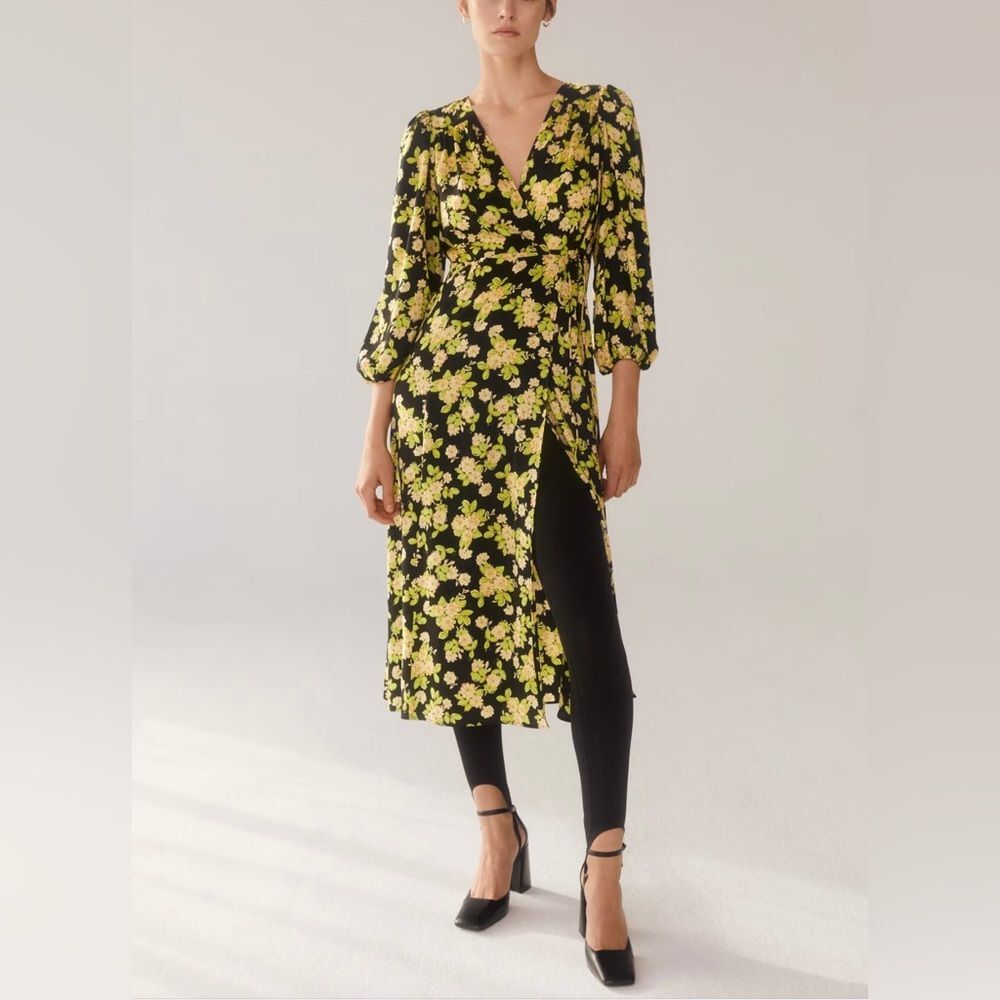 New Mango MNG Flower print dress, women size small, size US 4